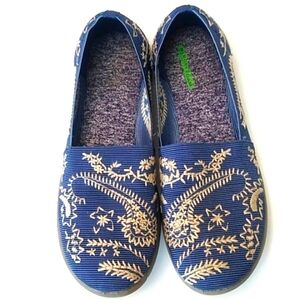 🎉HP🎉BareTraps Slip-on Sneaker, Denim Blue, 8.5M